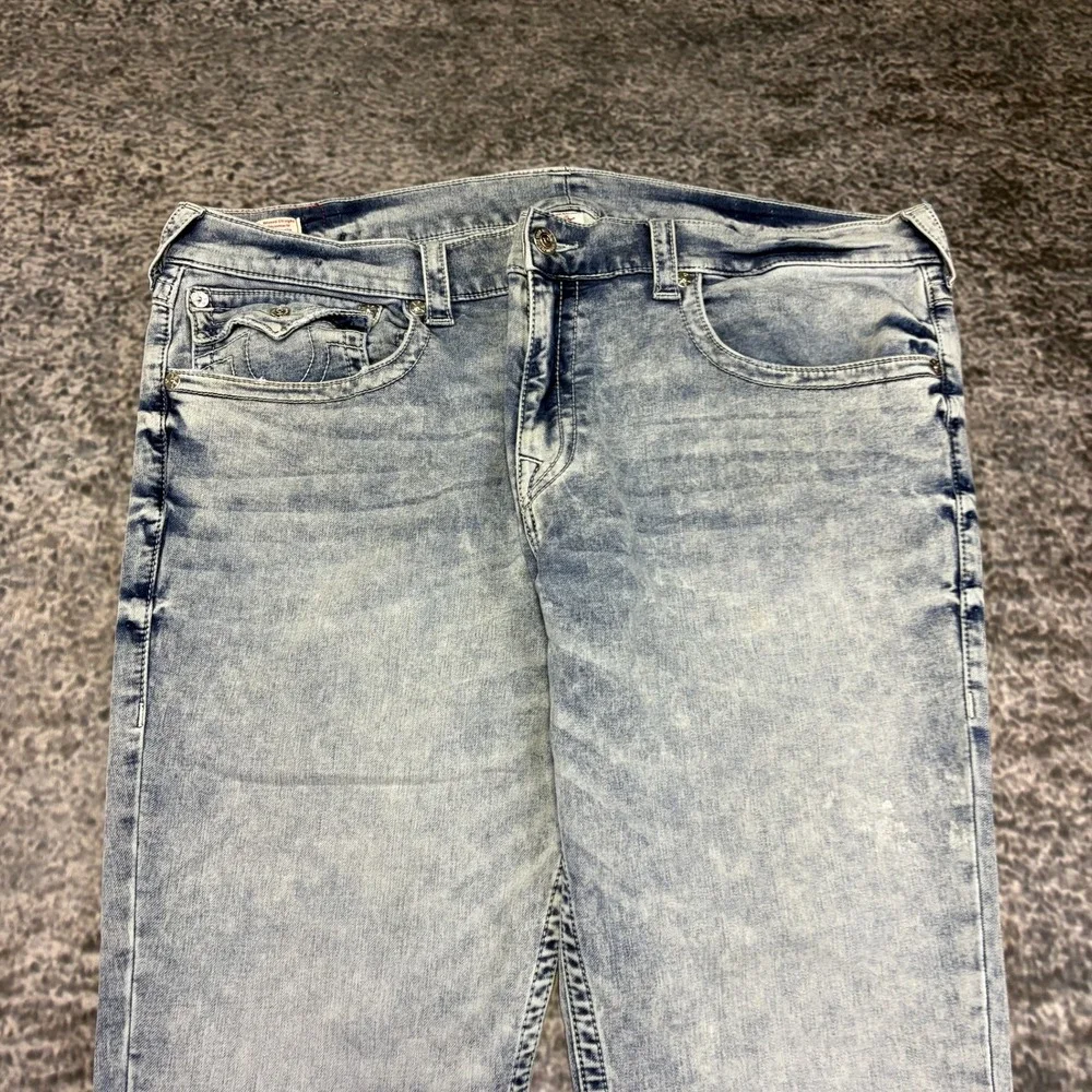 True Religion Ricky Jeans Relaxed Straight 42x33 Acid Wash Blue Flap Pockets